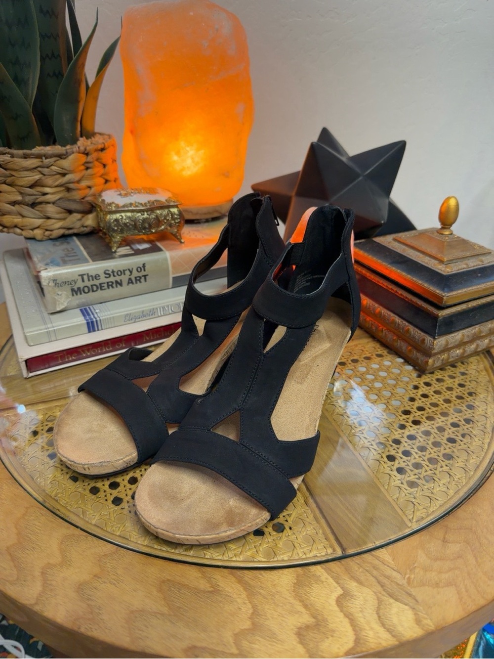 St. John’s Bay Black Cutout Wedge Sandals 7.5 Wide Memory Foam